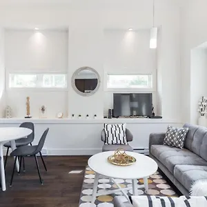 West Coast Luxury Living Holiday home