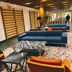 Apartment Luxurious In The Center Of Downtown Toronto