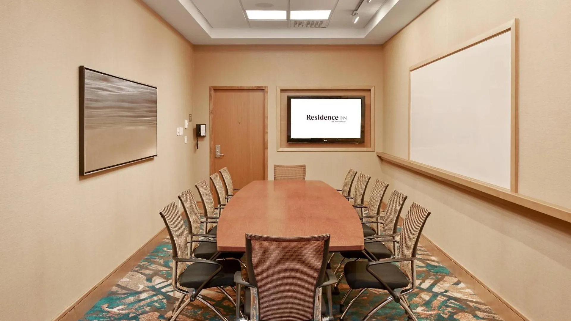 Residence Inn By Marriott Vancouver Downtown Hotel